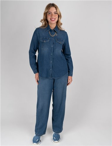 Elena Mirò - Camicia in chambray con collana blu